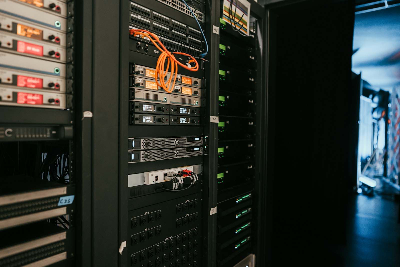 Validated server infrastructure
